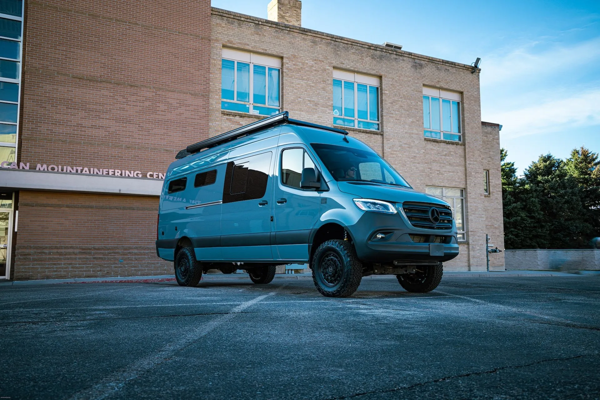 TOURIG Sprinter 170 Banner custom grey blue van build