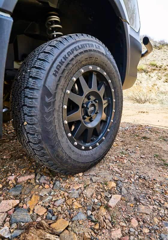 wheels-tires-suspension-air-compressor3_1